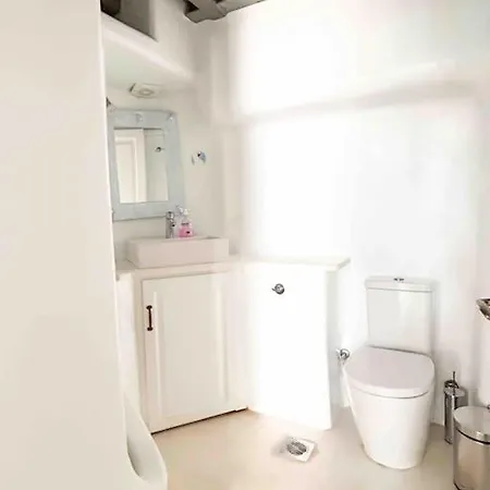 Gialos Apartment